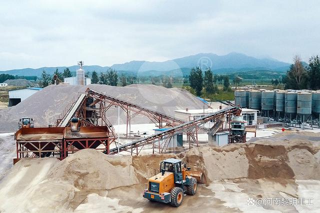 花岗岩制砂一天能产多少吨砂石骨料？(图2)