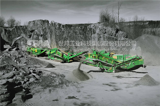 时产200吨的花岗岩移动制砂设备如何配置(图1) 时产200吨的花岗岩移动制砂设备如何配置(图1)