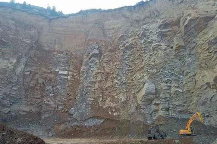 新疆196.34万方砂石料矿采矿权挂牌出让，起拍价215.58万元(图2)