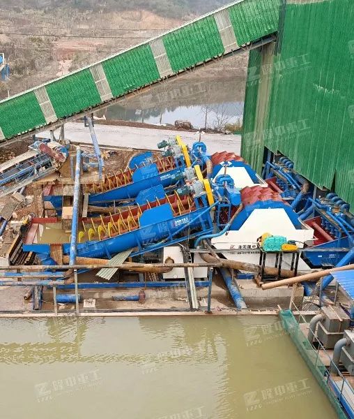 隆中重工EPC承建湖北武穴长江矿业公司二期砂石骨料项目投产!(附生产线视频)(图10) 隆中重工EPC承建湖北武穴长江矿业公司二期砂石骨料项目投产!(附生产线视频)(图10)