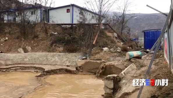 采砂、洗砂污染，让渭河千疮百孔！(图5)