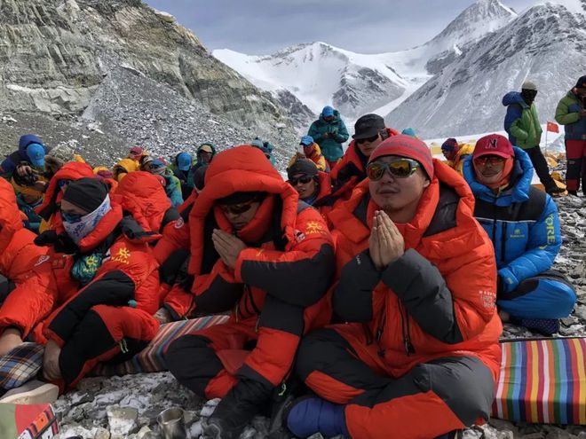 这位金华籍老板曾登顶珠峰!公司市值近7亿(图12) 这位金华籍老板曾登顶珠峰!公司市值近7亿(图12)