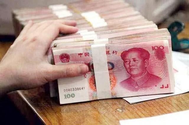 好心人废品站老板,用3毛钱回收废铁,用水清洗后价值260万(图19) 好心人废品站老板,用3毛钱回收废铁,用水清洗后价值260万(图19)