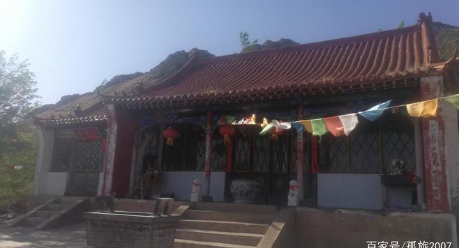 呼和浩特市土左旗此老山下传统的奶奶庙会，今年闰四月该怎么逛(图5)