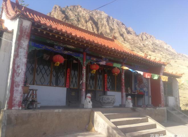 呼和浩特市土左旗此老山下传统的奶奶庙会，今年闰四月该怎么逛(图4)