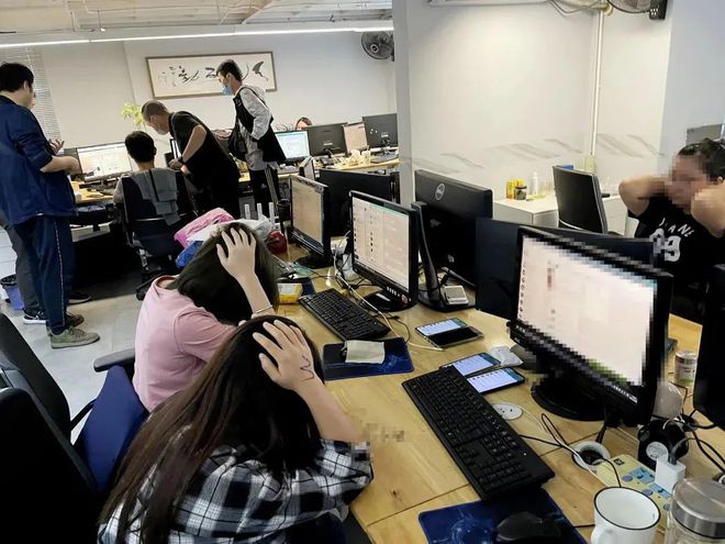 惊人案件!用游戏点卡非法换汇,6年换了250亿元(图3) 惊人案件!用游戏点卡非法换汇,6年换了250亿元(图3)