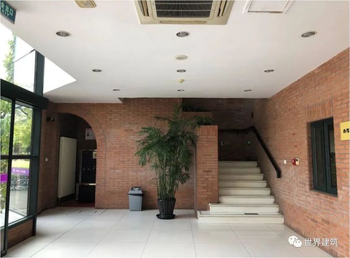 基于新时代教学理念下高等教育教学楼室内空间改造探索与实践——以清华大学教室空间改造项目为例(图10)