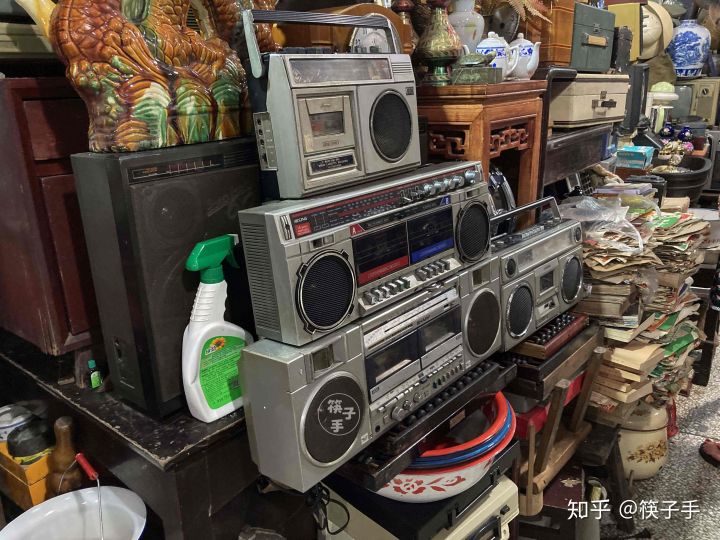 重庆最大旧货市场，董家溪跳蚤市场有什么宝贝？(图21)