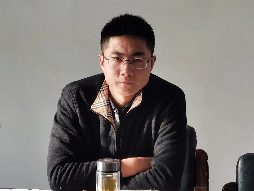 迅速行动坚决落实——陶店乡召开挖取砂石麻料洗砂专项整治会(图3)