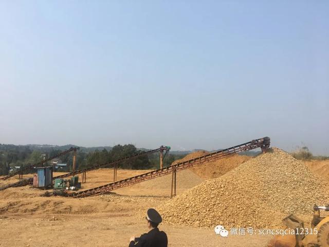 南充顺庆重拳出击整治非法洗砂碎石企业(图1)