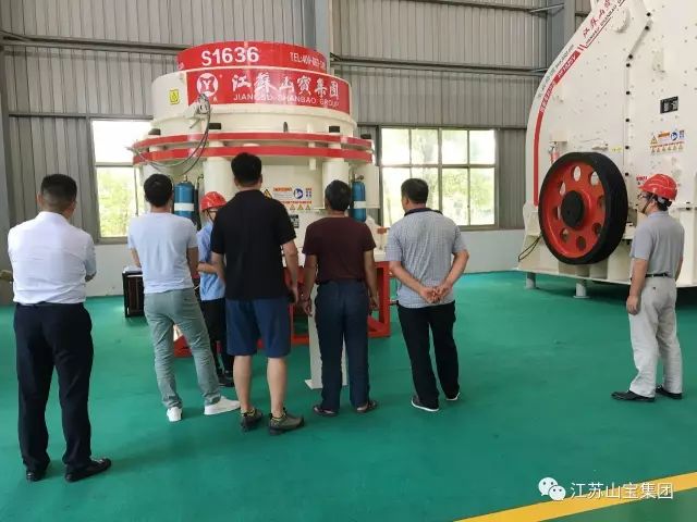 江苏山宝集团:湖北鑫九龙钙业有限公司、山东易拓新材料有限公司、南京工业大学领导莅临考察指导!(图17) 江苏山宝集团:湖北鑫九龙钙业有限公司、山东易拓新材料有限公司、南京工业大学领导莅临考察指导!(图17)