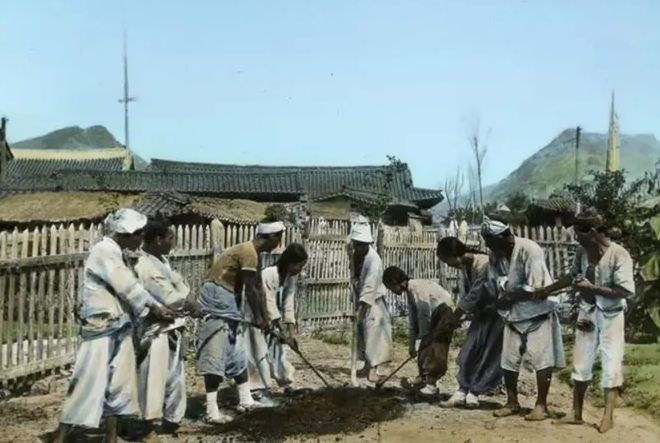 韩国人：我们发明汉字扔到中国，又发明韩文，日文也是韩国发明的(图6)