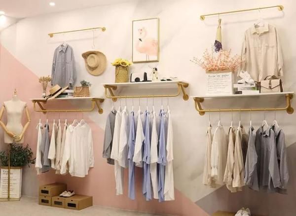 服装店如何挂版才能让衣服显得好看？(图1)
