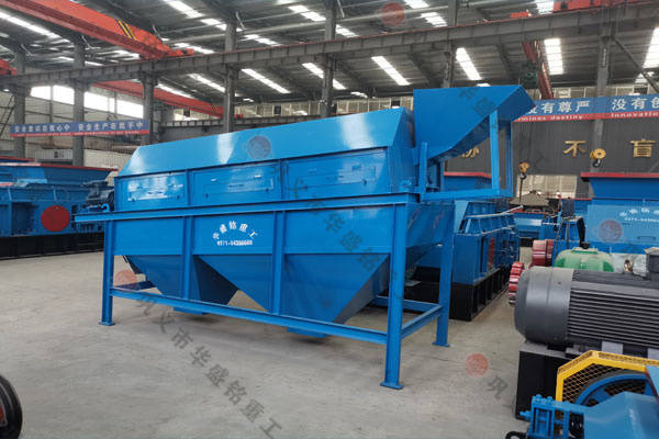 小型旱地筛砂机厂家_旱地筛砂机报价_大型旱地筛砂机设备(图2)