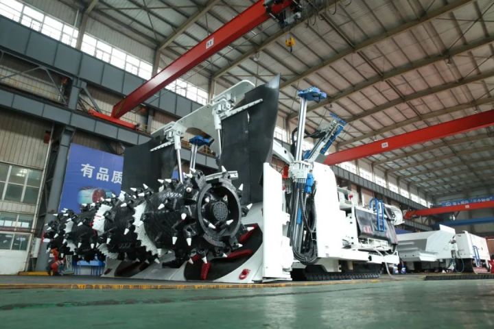 瞄准矿山隧道！中铁装备一批先进施工装备集中亮相(图4)